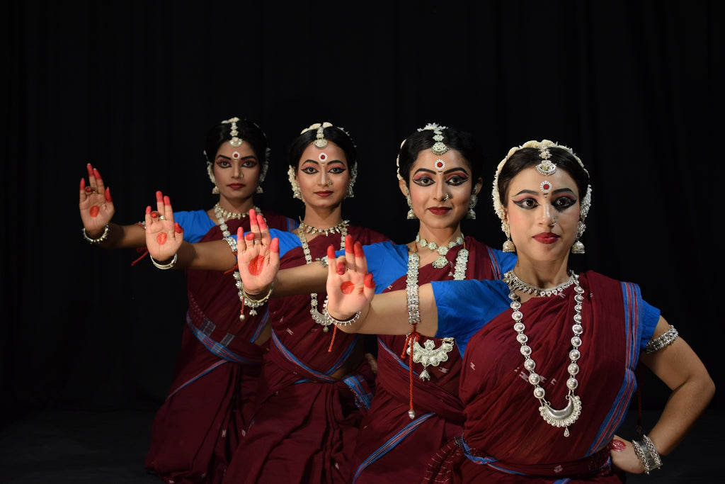 Odissi Dance/ Asanjukta Hasta Mudra (Single Hand Gestures)/ Rudrakshya Foundation
